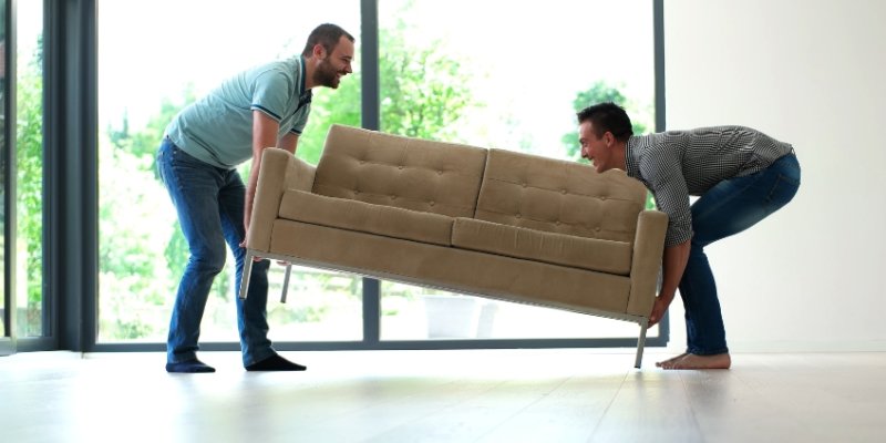 astuce pour déplacer un meuble lourd